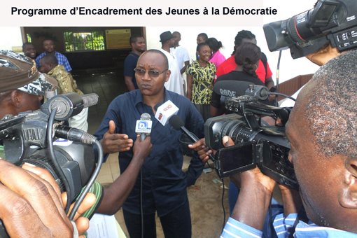 Interview du Chef du Projet PEJED (Programme d’Encadrement des Jeunes à la Démocratie) à la fin de l’atelier de lancement dans l’arrondissement de Douala 5e.